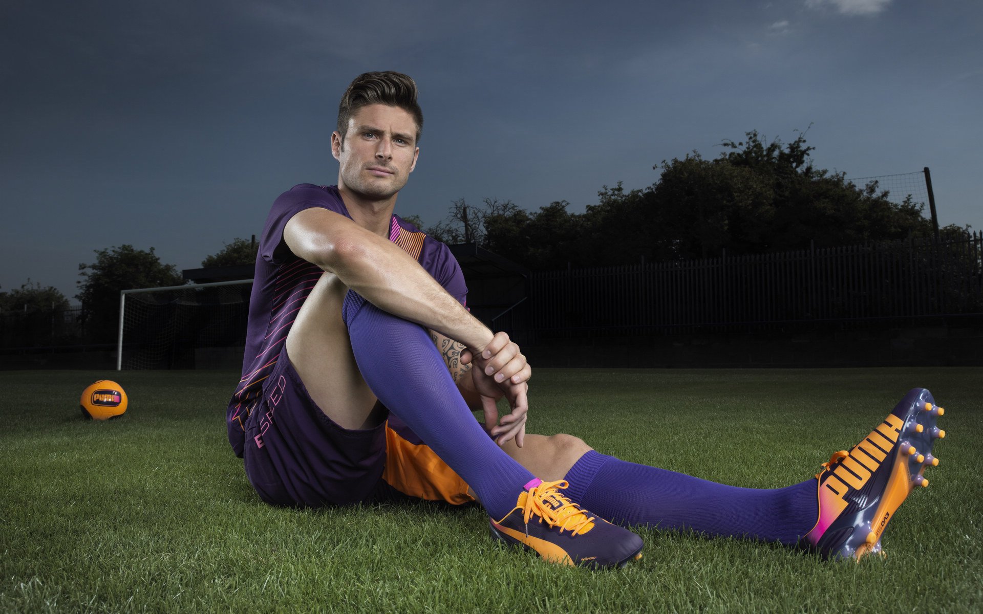 “PSG4–0横扫皇马进决赛,实力碾压欧洲豪强”